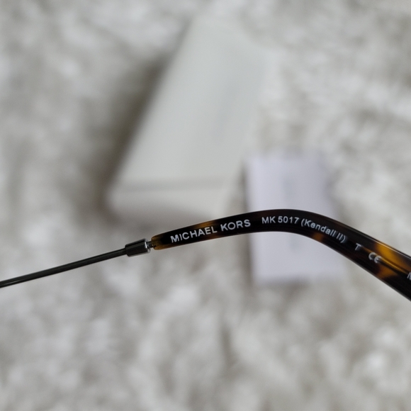 SOLD Authentic Michael Kors Sunglasses Kendall 2 (MK5017) - Picture 6 of 9